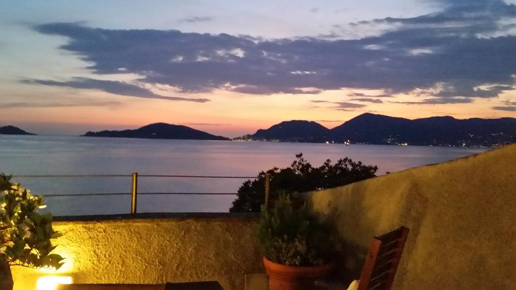 Le Sirene Bed & Breakfast Tellaro Eksteriør bilde
